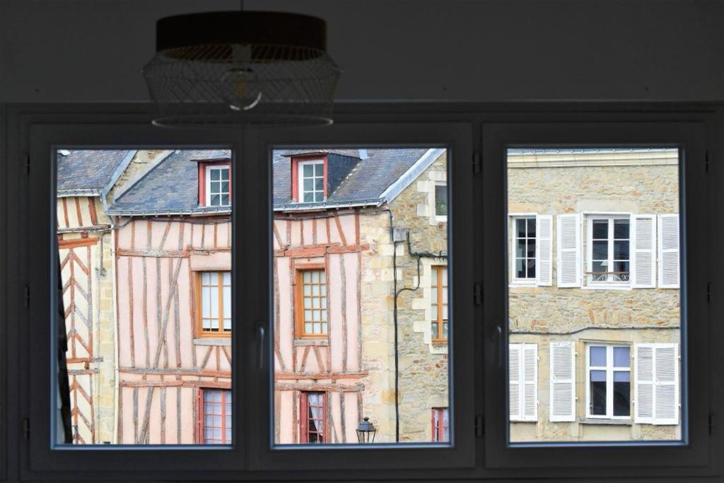 Laroche Grand Duplex Dans Le Centre Historique Avec Garage Apartment Ван Екстериор снимка