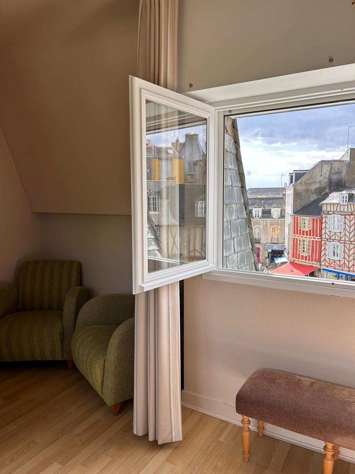 Laroche Grand Duplex Dans Le Centre Historique Avec Garage Apartment Ван Екстериор снимка
